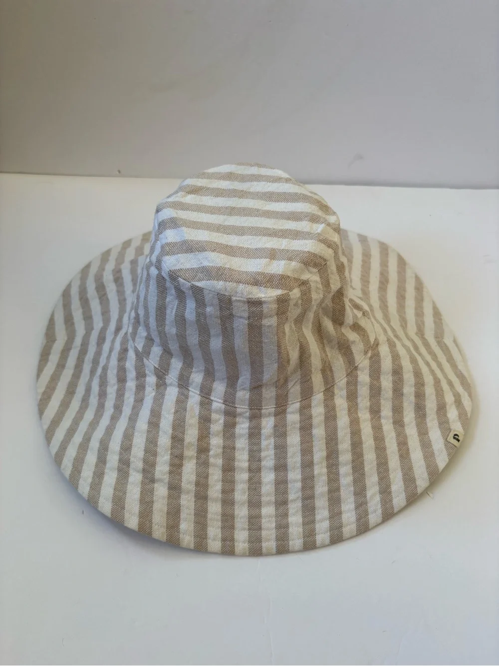 Pact Organic Cotton Packable Sun Hat White Tan Stripe Resort Cruise Coast Garden